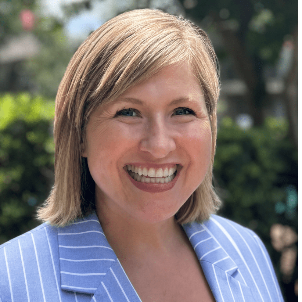 Headshot of Crystal Frommert