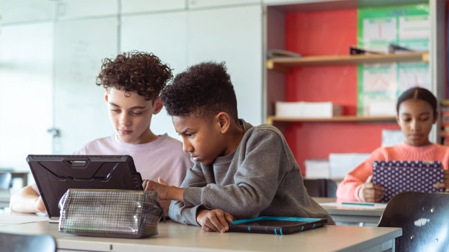 Teaching Students to Identify Credible Research Sources | Edutopia