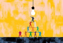An illustration of a leader guiding a team of people stacked on top of each other to reach a lightbulb.