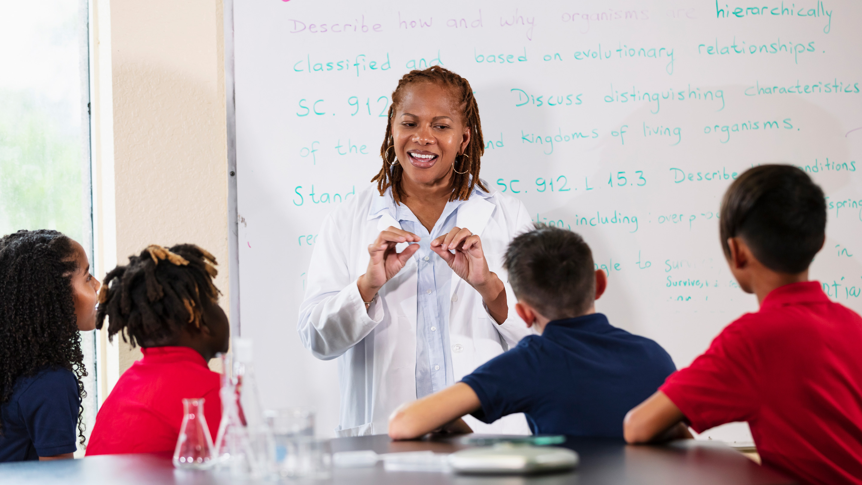 Teaching CER in Middle School Science With a 5-Day Structure