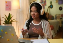 Teenager participating in an online writing class