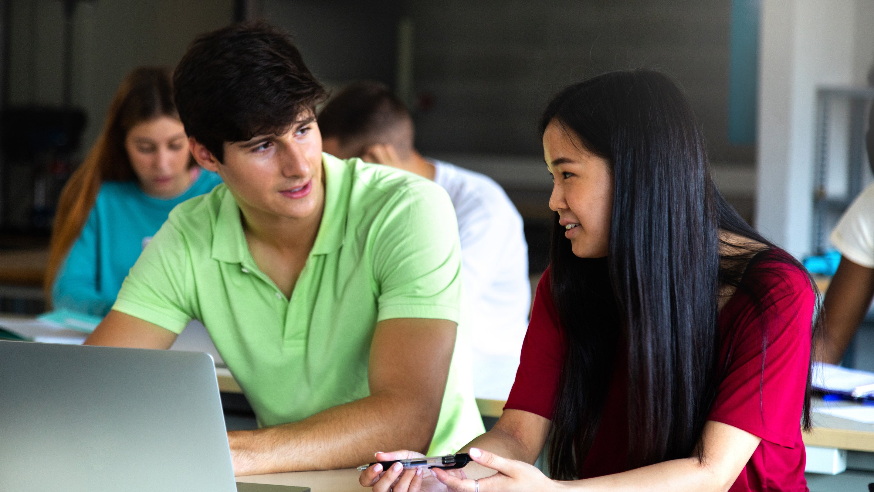Helping Students Collaborate and Connect From Day One