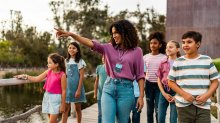 Elementary students on a museum tour while on a field trip